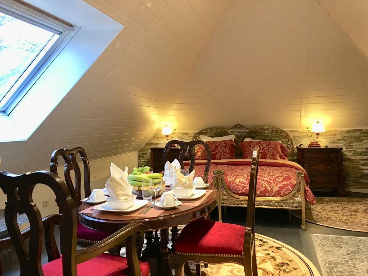 Koetshuis Bosdam Beveren  Esterno foto